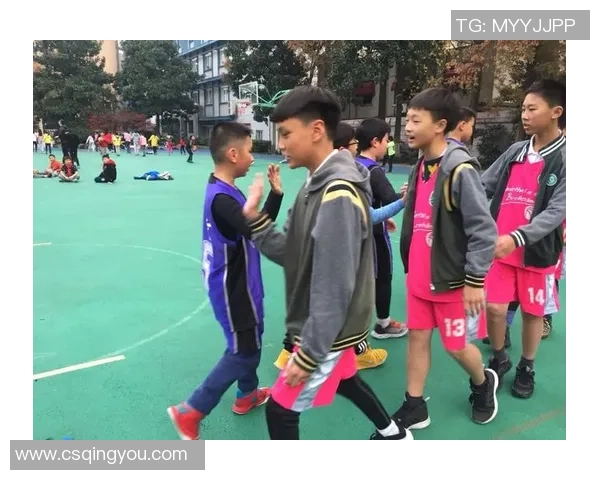 重庆篮球队与杭州篮球队赛后复盘团队协作的成功与不足分析