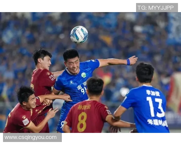 南京足球队与北京足球队赛后复盘分析灵活性表现与战术调整